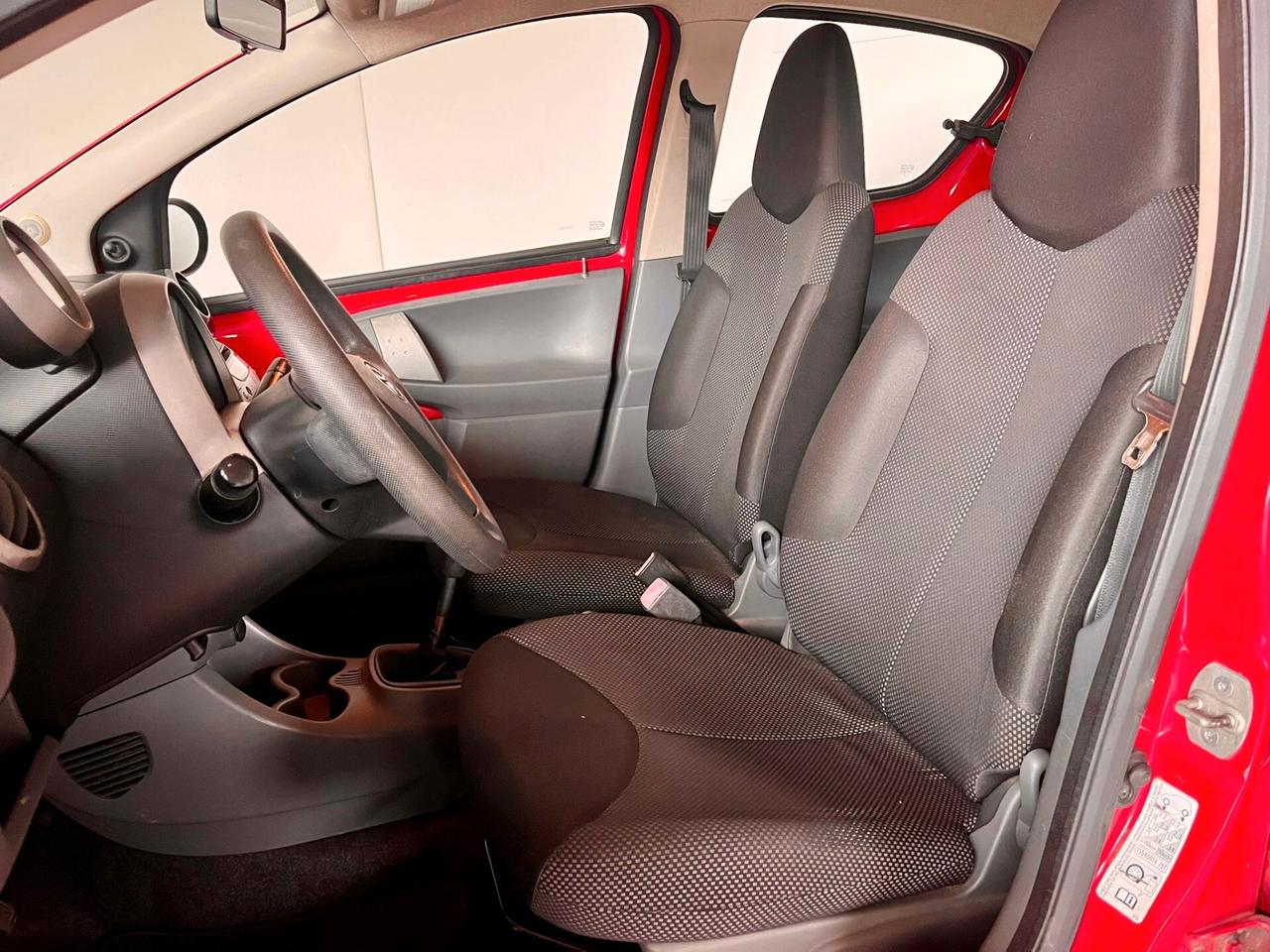 Toyota Aygo 1.0 12V VVT-i 5 porte