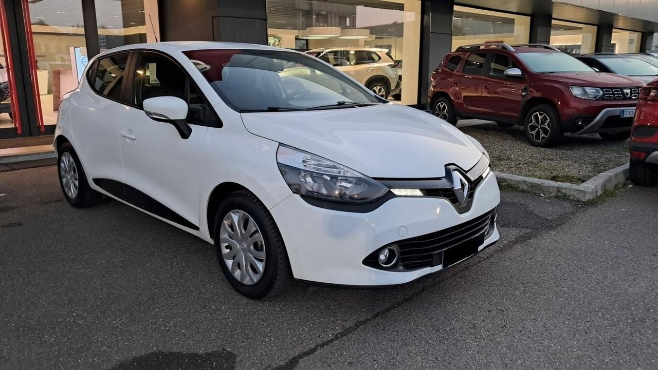 Renault Clio 1.2 75CV 5 porte Wave - EX249