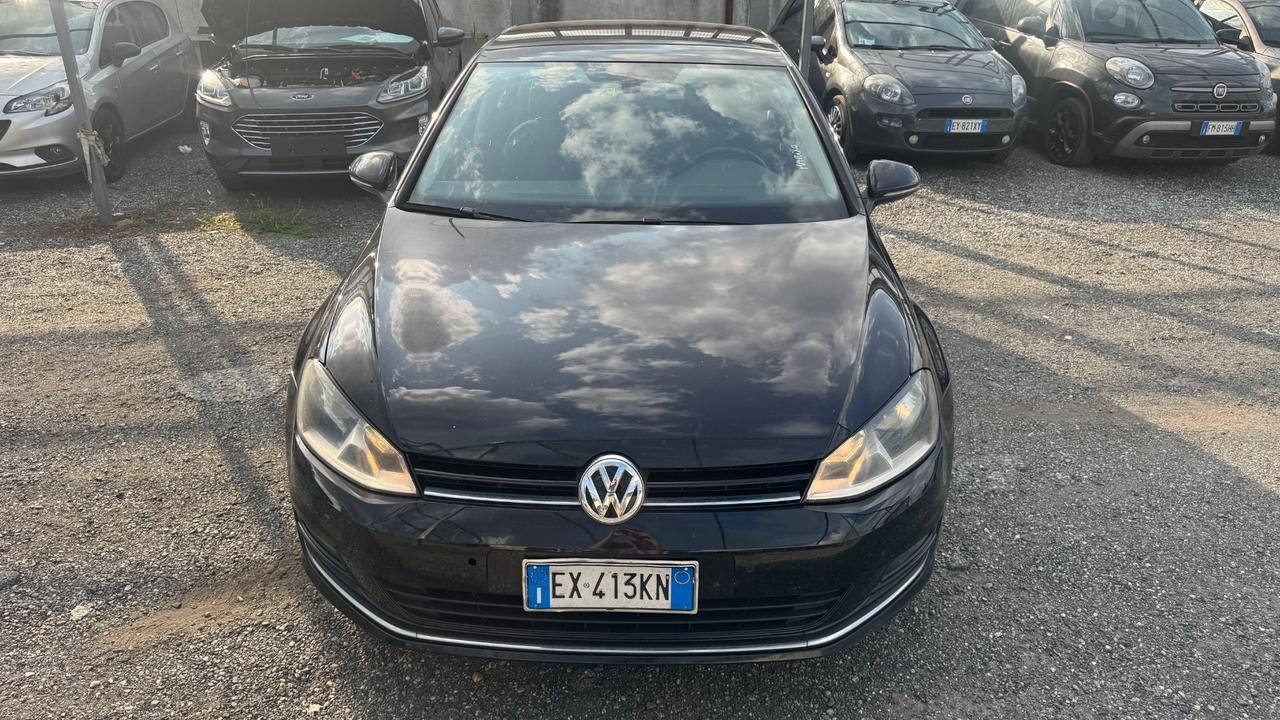 Volkswagen Golf 2.0 TDI DSG 5p. Highline -2014