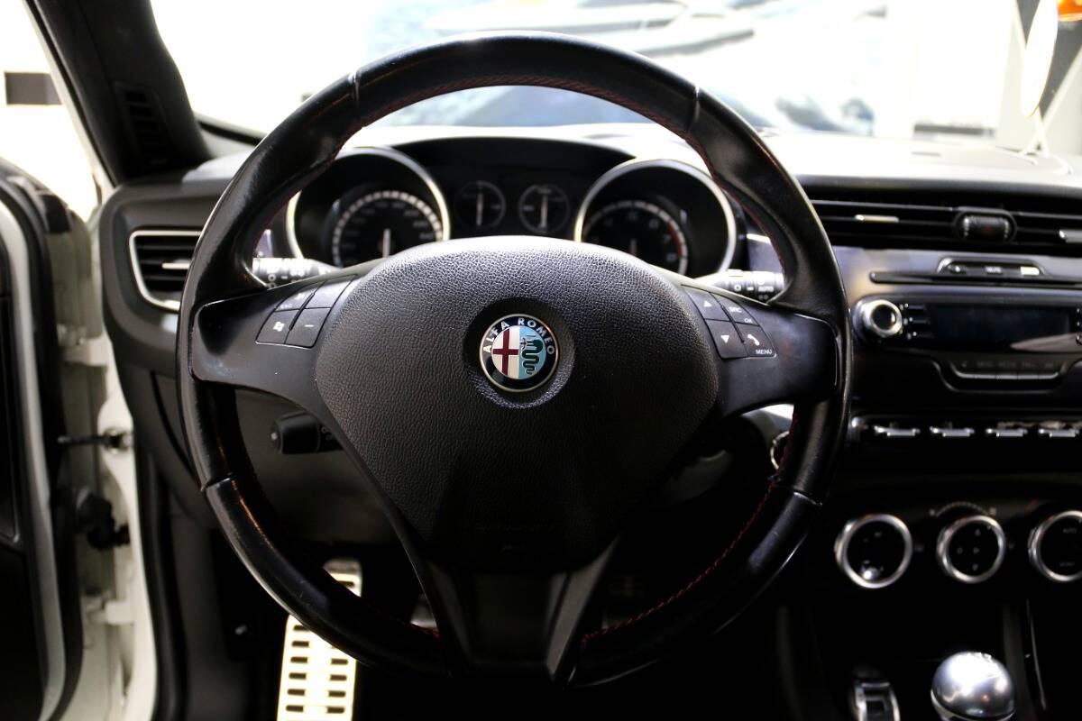 Alfa Romeo Giulietta 1.4 t. m.air Distinctive 170cv