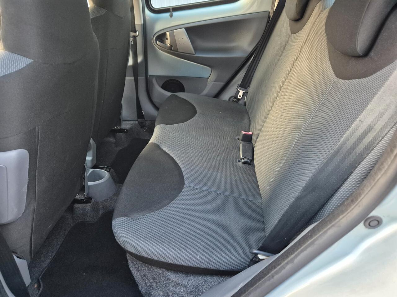 Toyota Aygo 1.0 12V VVT-i 5 porte Blue