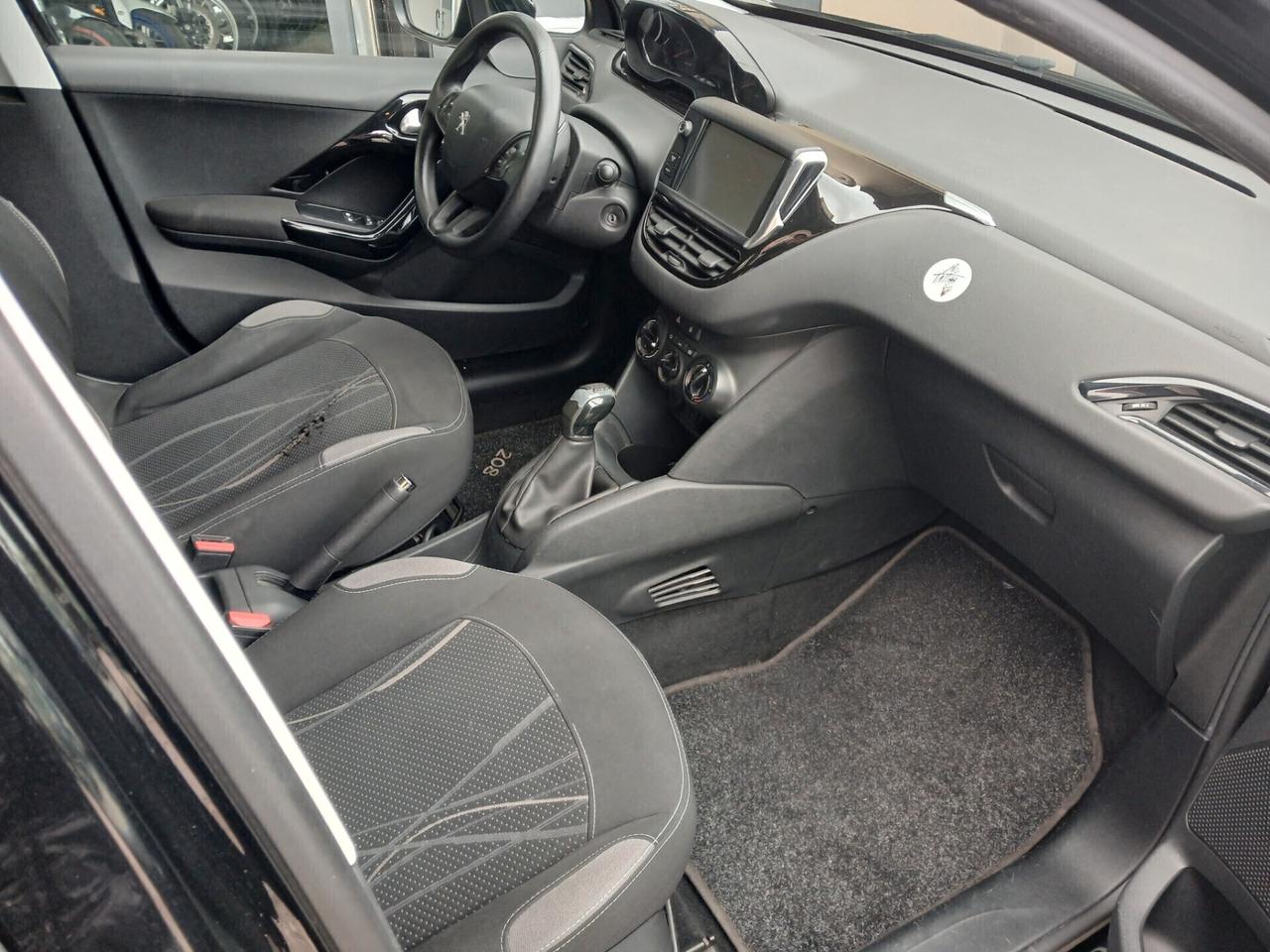 Peugeot 208 1.0 VTi 68 CV 5 porte Access