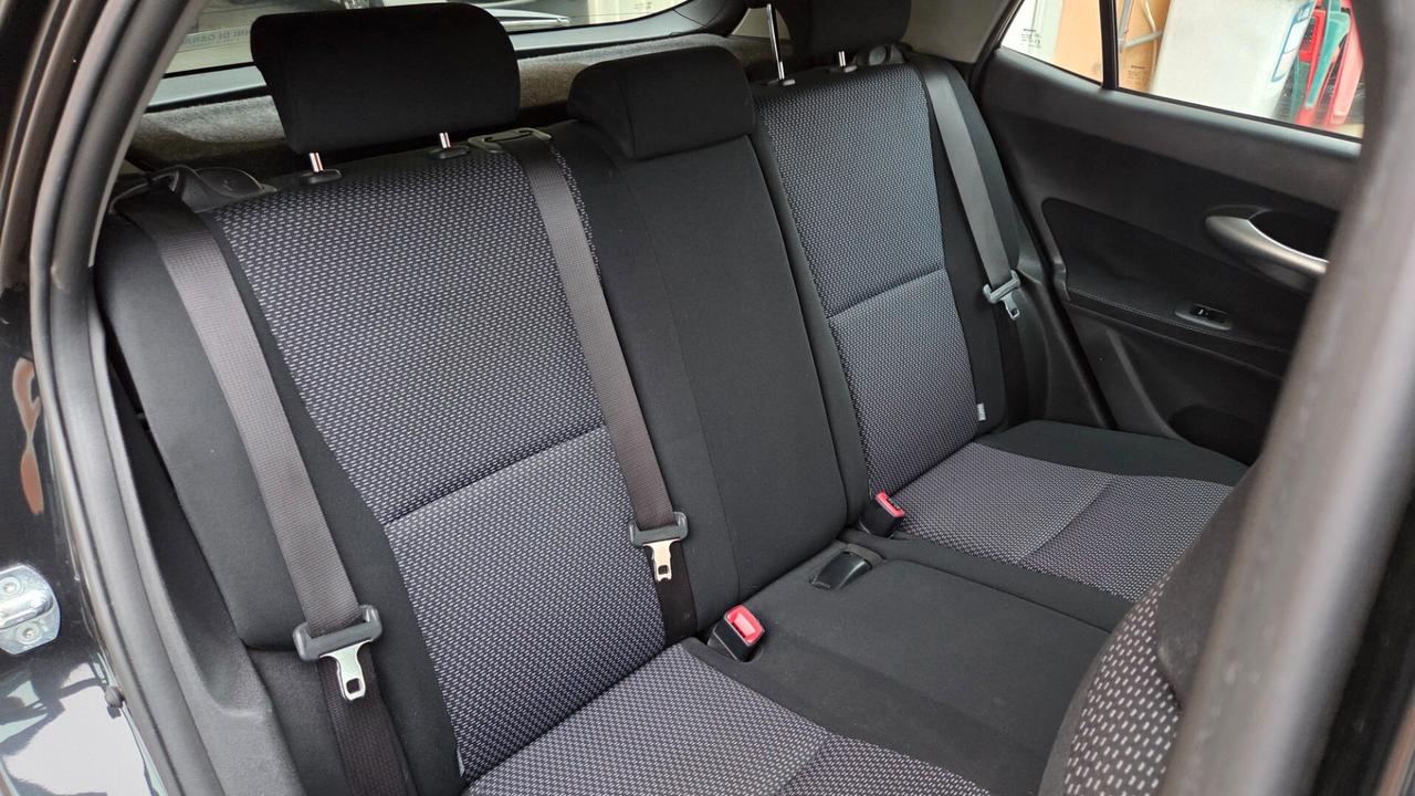 Toyota Auris 1.3 5 porte Active