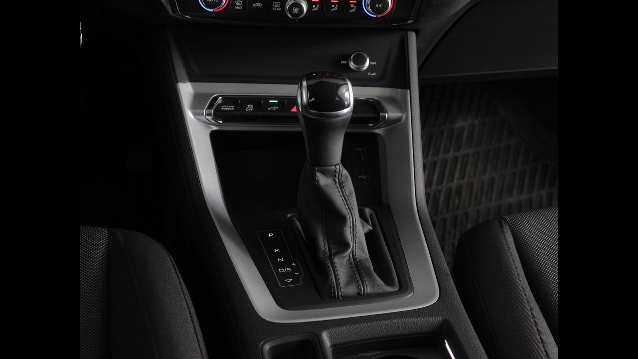 Audi Q3 SPORTBACK 45 TFSI E S TRONIC