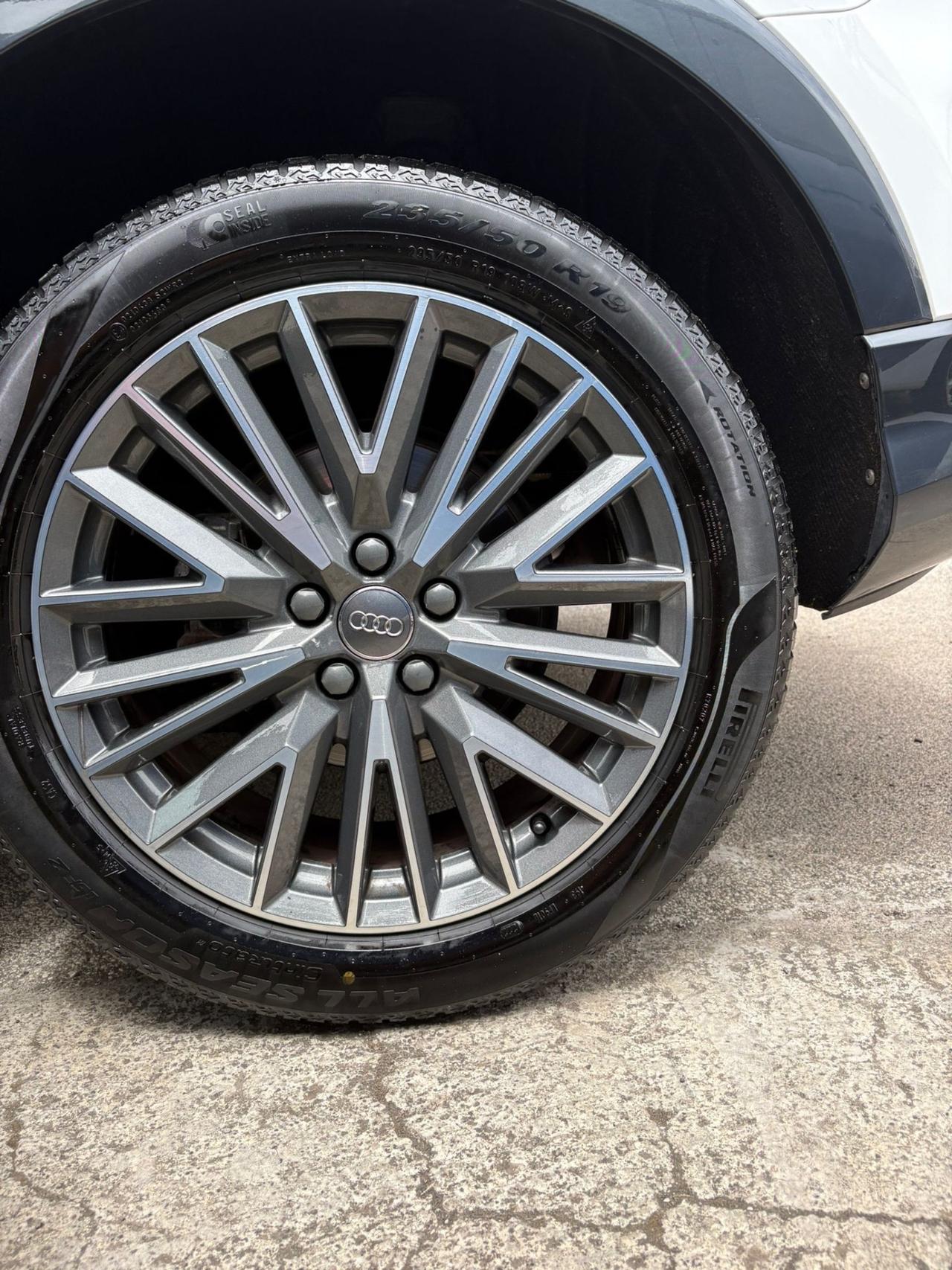 Audi Q3 35 TDI S tronic line edition