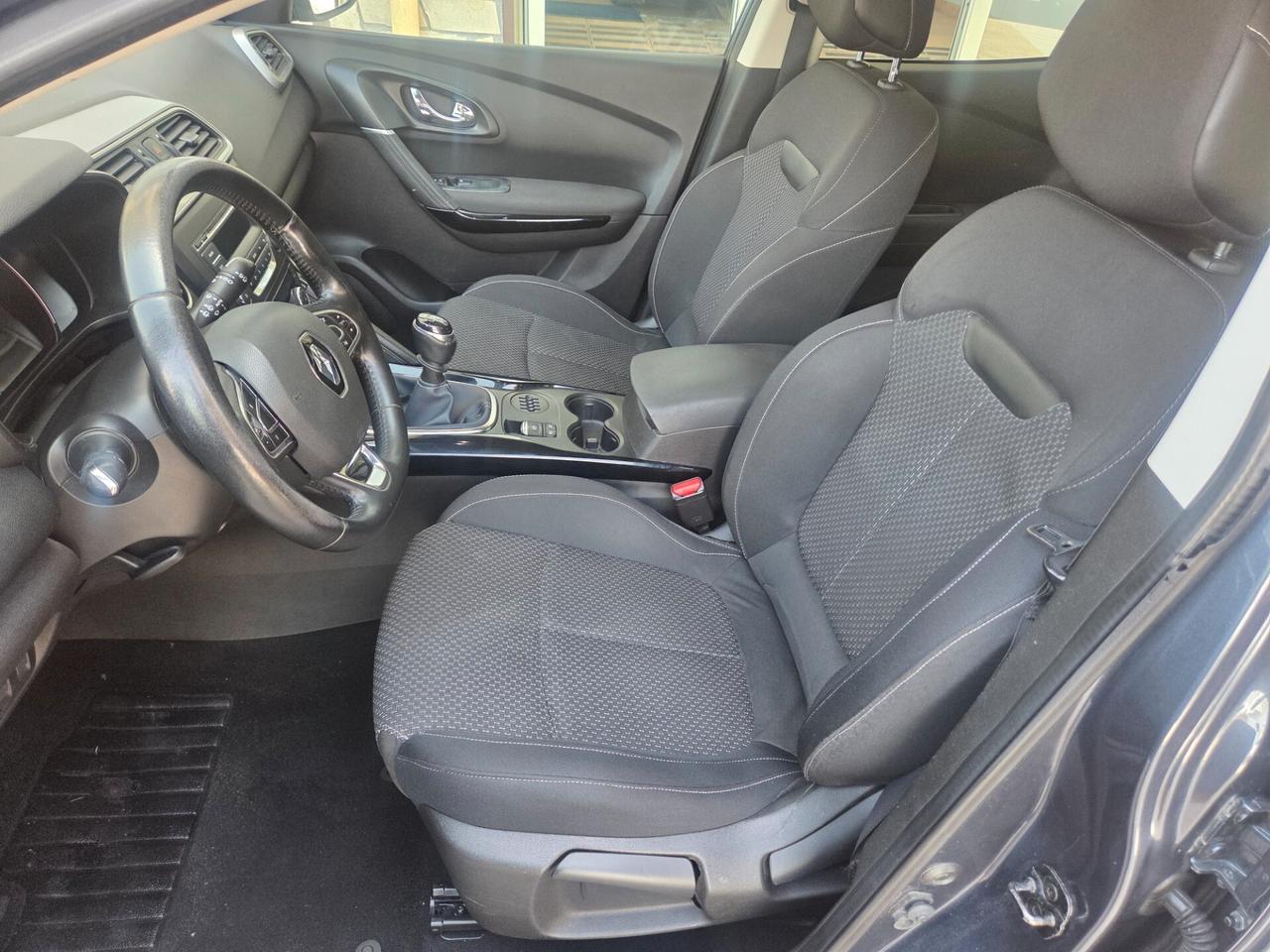 RENAULT KADJAR 1.5 110 CV ANNO 2016 KM CERTIFICATI