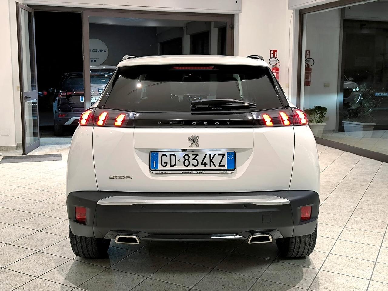 Peugeot 2008 PureTech 130 S&S EAT8 Allure