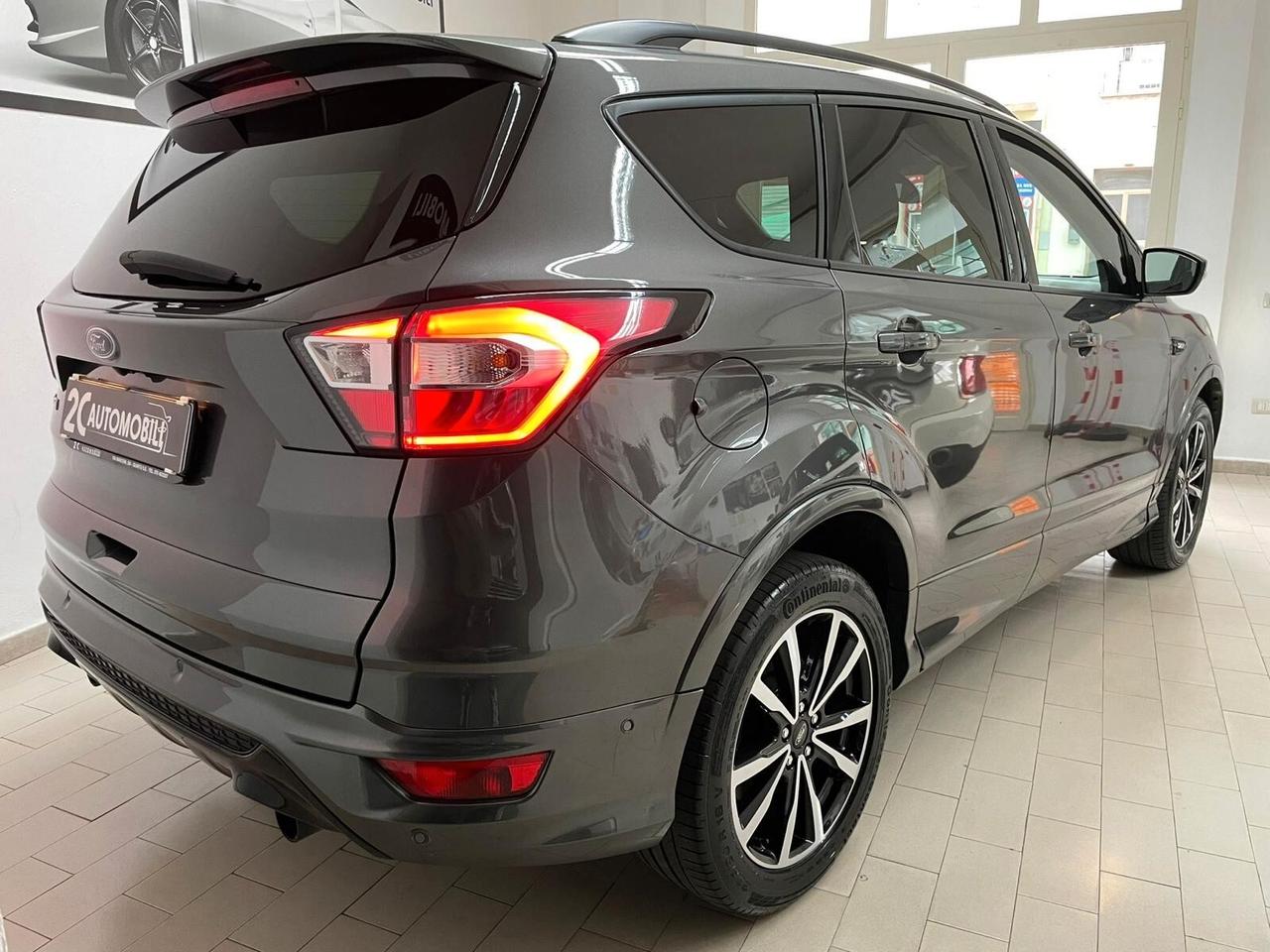 Ford Kuga ST-Line / 1.5 TDCI 120 CV /2019/