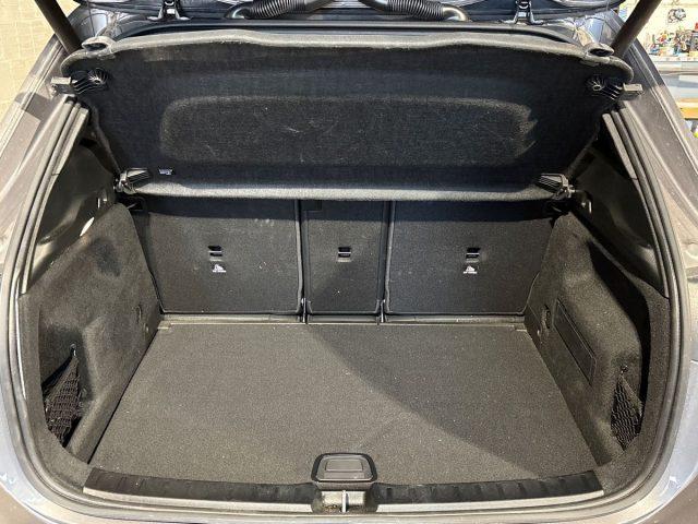 MERCEDES-BENZ GLA 250 e hybrid EQ Sport Plus