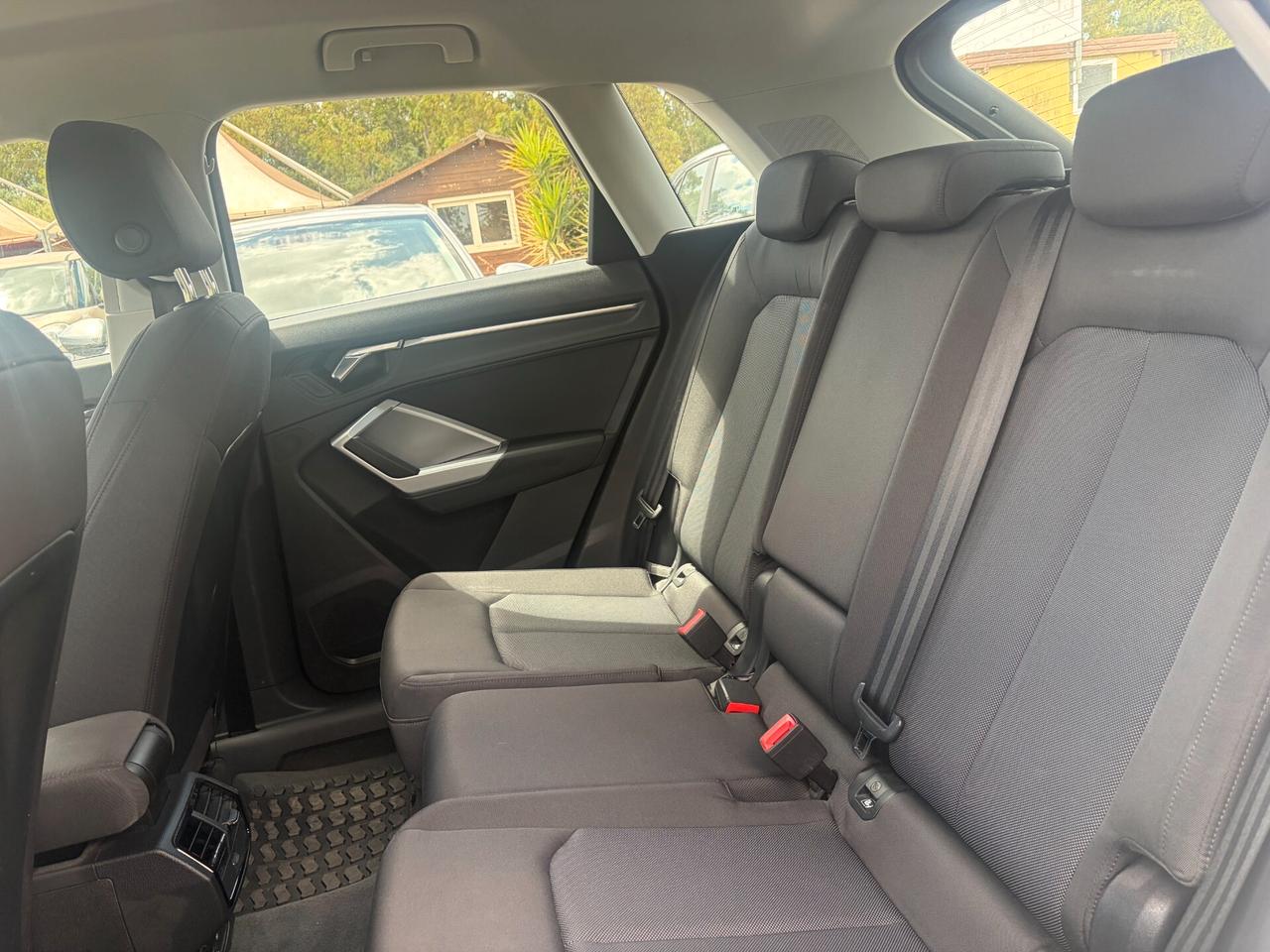 AUDI Q3 35 TDI 105.000 KM 08/2019 GARANTITA UNICOPROPRIETARIO