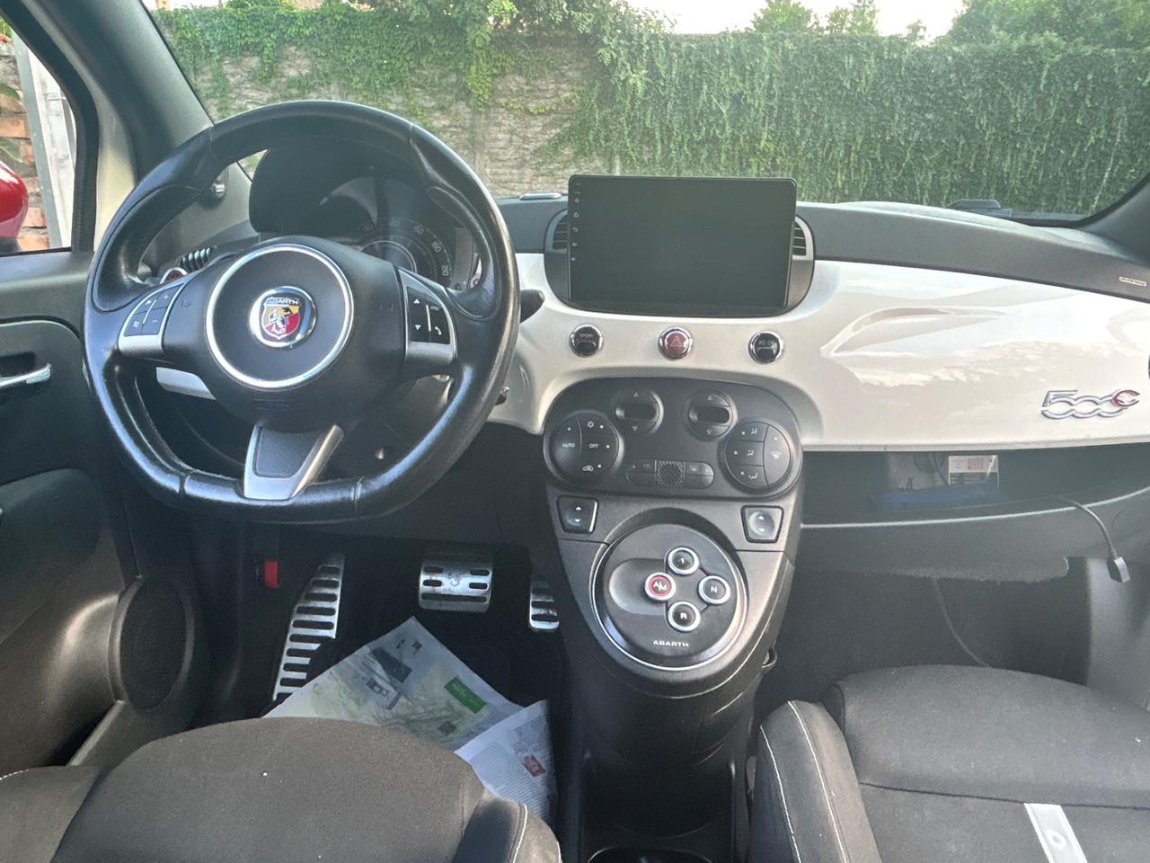 Abarth 500 C 1.4 Turbo T-Jet MTA Bicolore