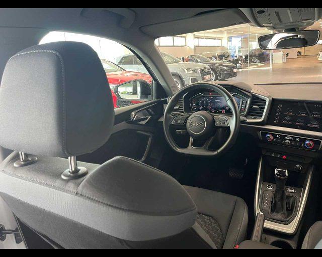 AUDI A1 SPB 30 TFSI S tronic Identity Black