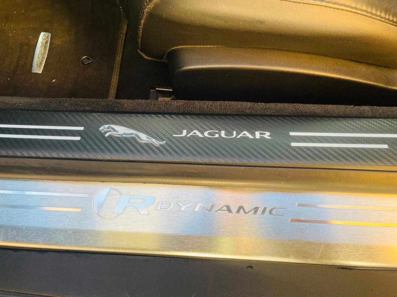 Jaguar F-Type 2.0 aut. Coupé R-Dynamic