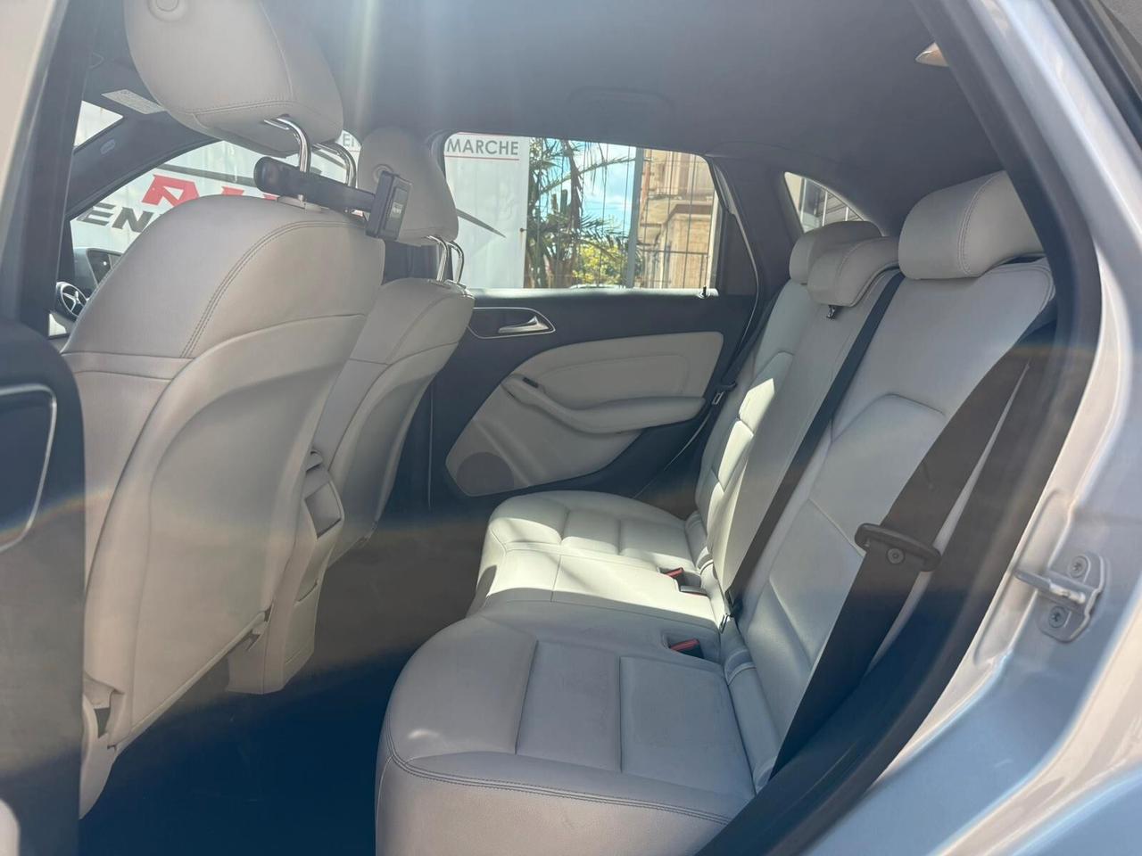 Mercedes-benz B 180 CDI Premium