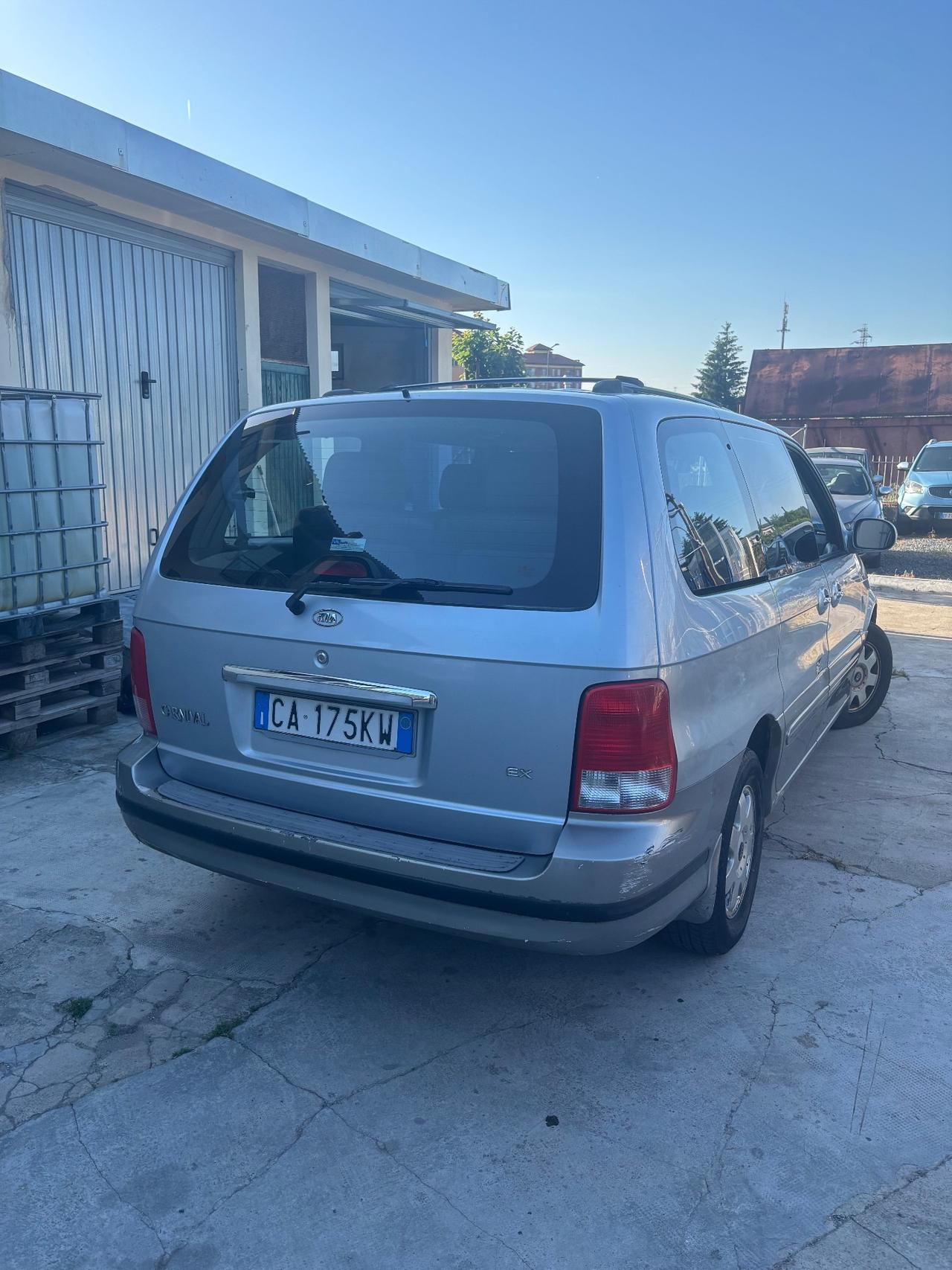Kia Carnival 2.9 16V HPDi cat EX Top