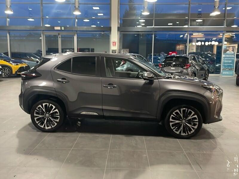 Toyota Yaris Cross Yaris Cross 1.5 Hybrid 5p. E-CVT AWD-i Lounge