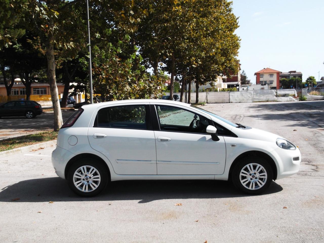 Fiat Punto Evo 1.4 Metano Neopatentati 2014