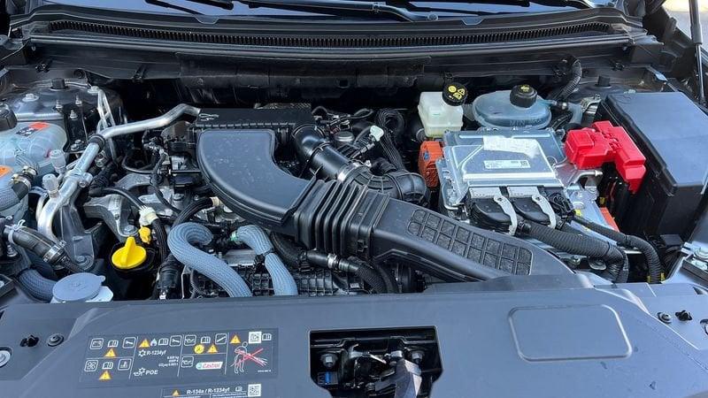 Renault Austral NUOVO evolution MY24 full hybrid E-Tech 200
