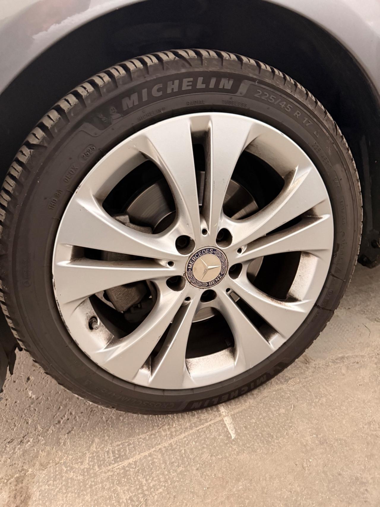 Mercedes-benz B 200 d Automatic Sport
