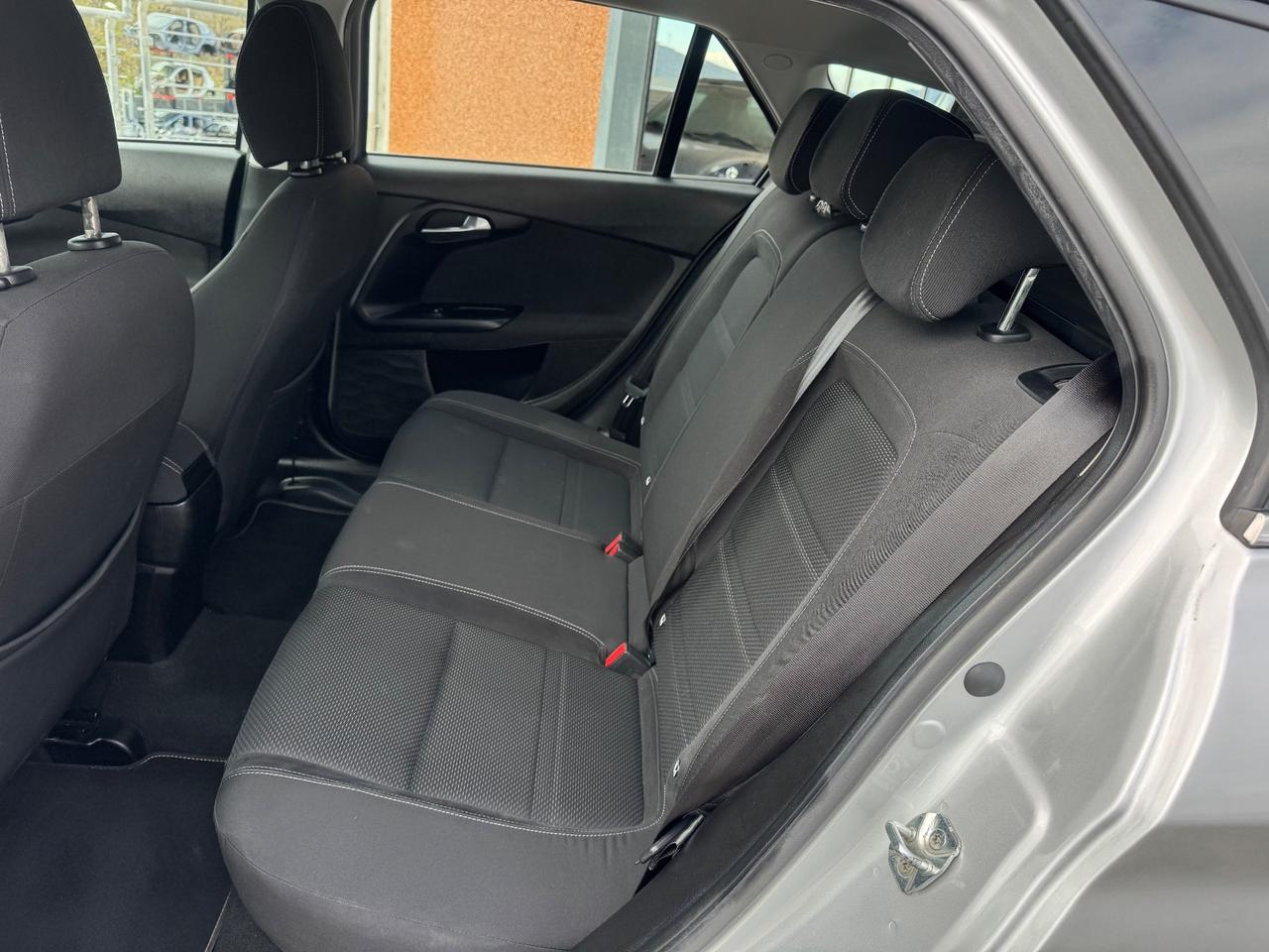 Fiat Tipo 1.6 Mjt S&S SW Lounge