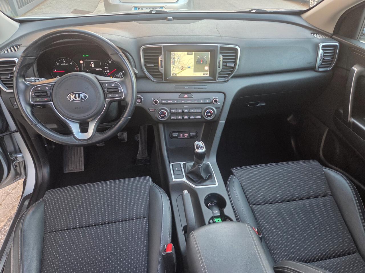 KIA SPORTAGE 1.7 115 CV TETTO APRIBILE SOLI KM 100000 CERTIF