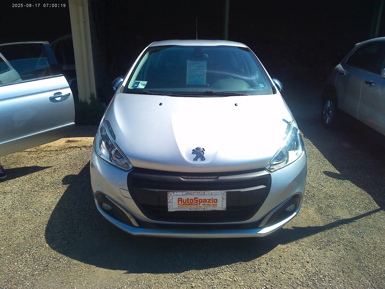 Peugeot 208 BlueHDi 75 5 porte Allure