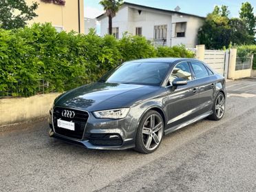 Audi A3 Sedan S-LINE 1.8 TFSI quattro S tronic Ambition UNICO PROPRIETARIO