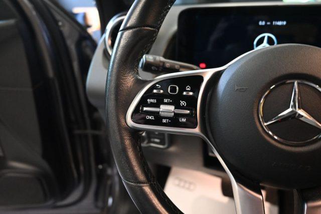 MERCEDES-BENZ GLB 180 d AUTO SPORT NAVI CAM 18"CRUISE LED CARPLAY FULL!!