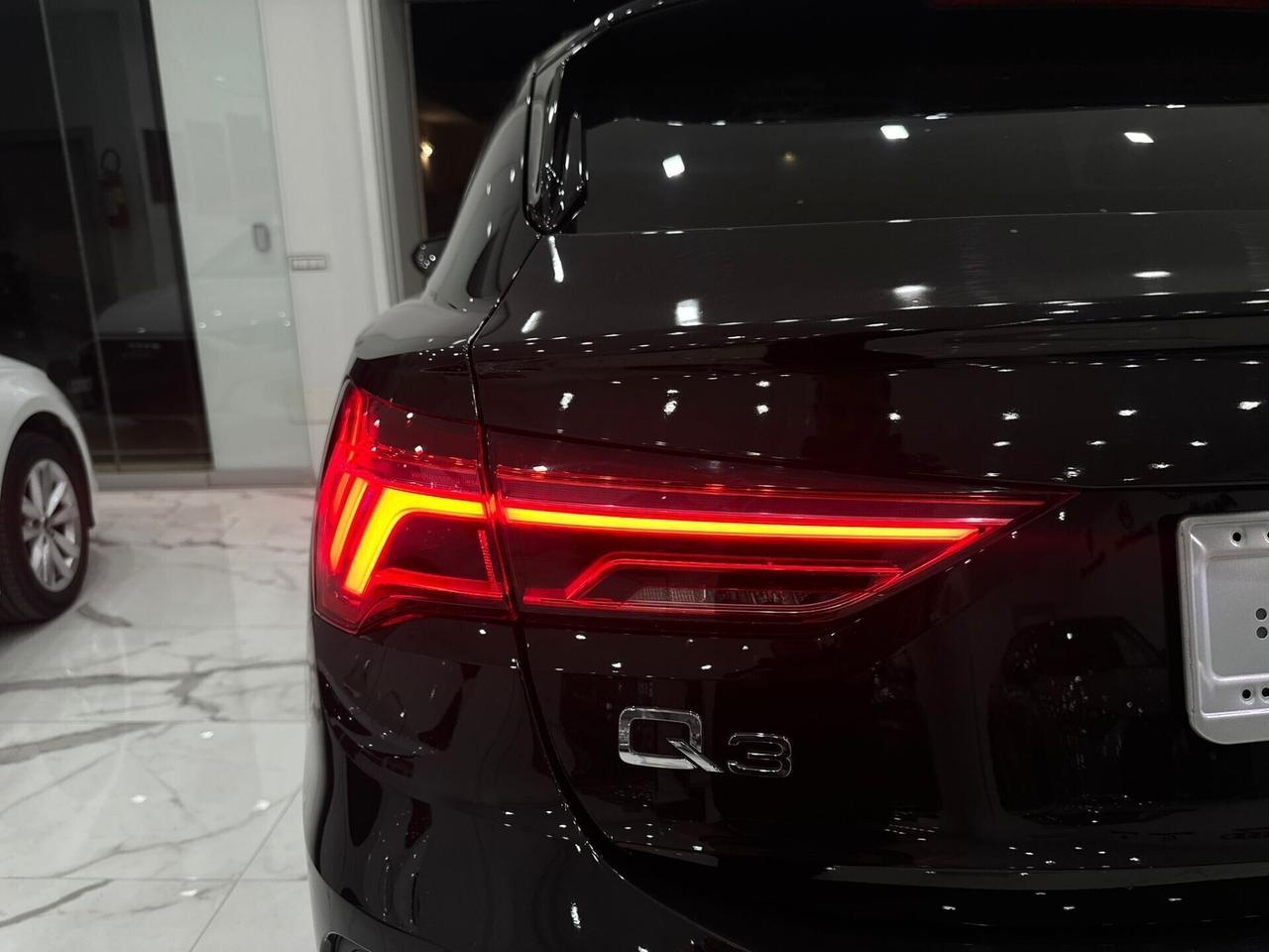 Audi Q3 Sportback 35 TDI S tronic line edition