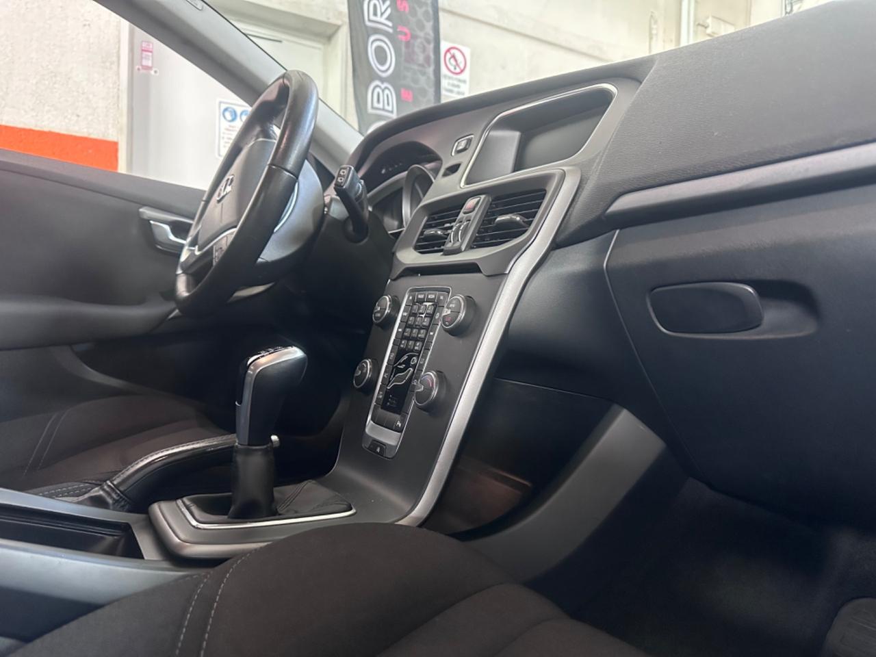 Volvo V40 D2 Kinetic