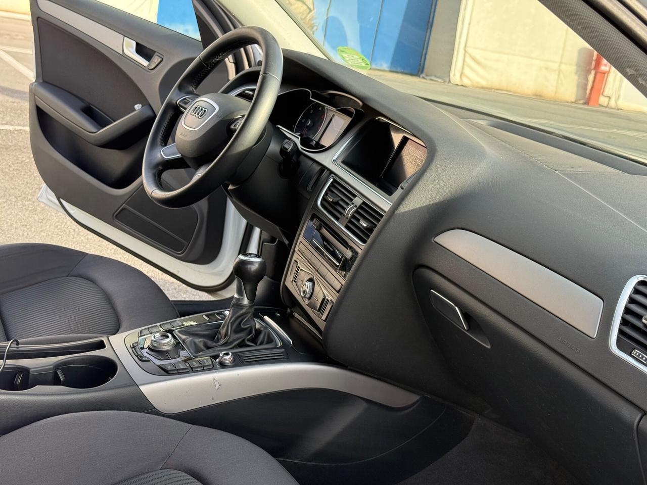 Audi A4 Avant 2.0 TDI 150 CV Advanced-PERMUTABILE