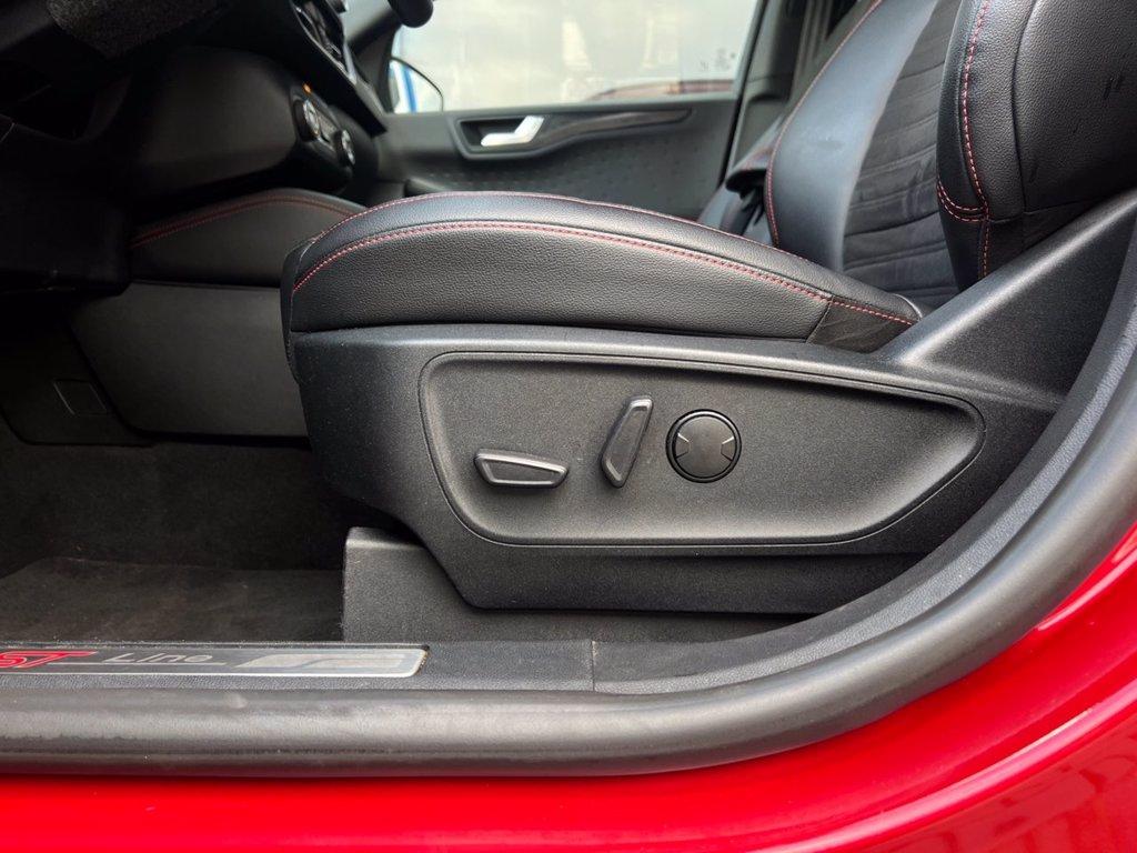 FORD Kuga 1.5 EcoBlue 120 CV aut. 2WD ST-Line X del 2020