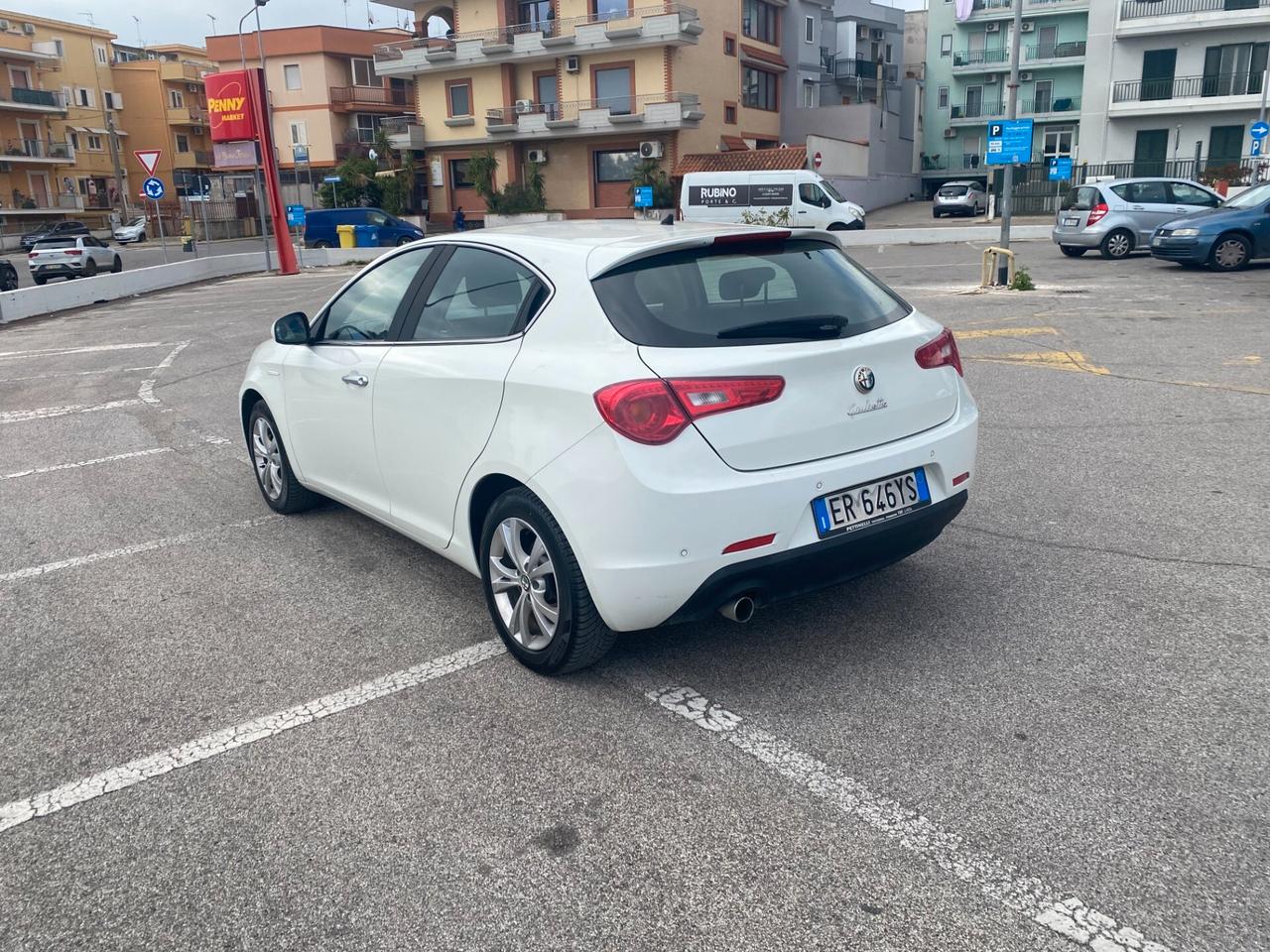 Alfa Romeo Giulietta 1.6 JTDm-2 105 cv/nuovissima
