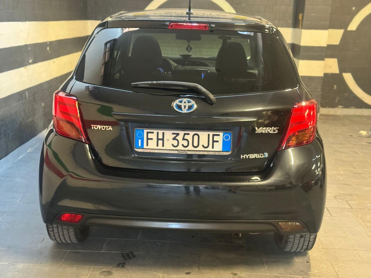 Toyota Yaris Trend red edition full optional