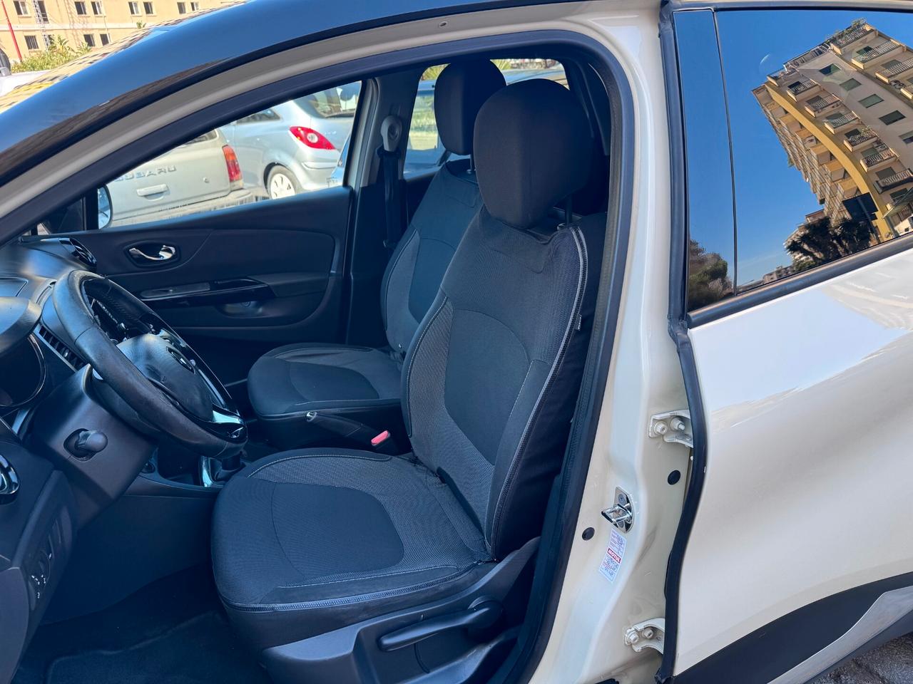 Renault Captur 1.5 dCi 8V 90 CV