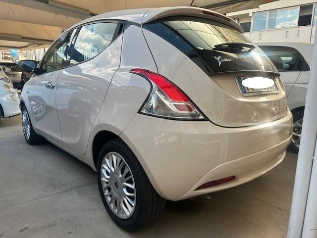 LANCIA YPSILON 2018 GPL CASA MADRE!