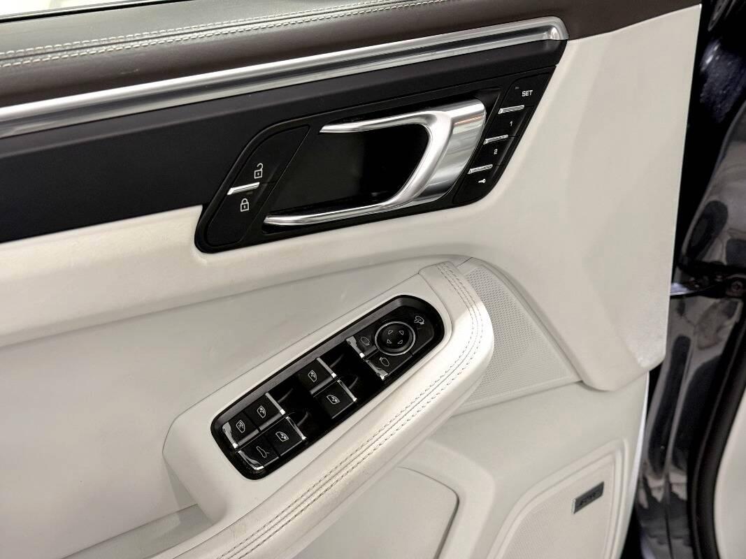 Porsche Macan 2.0 245cv pdk