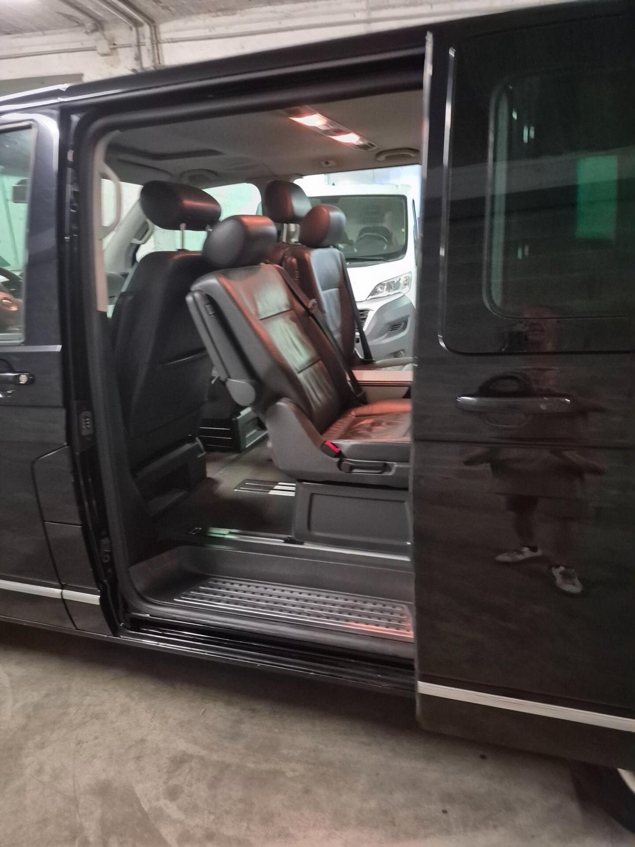 Volkswagen T 5 Multivam
