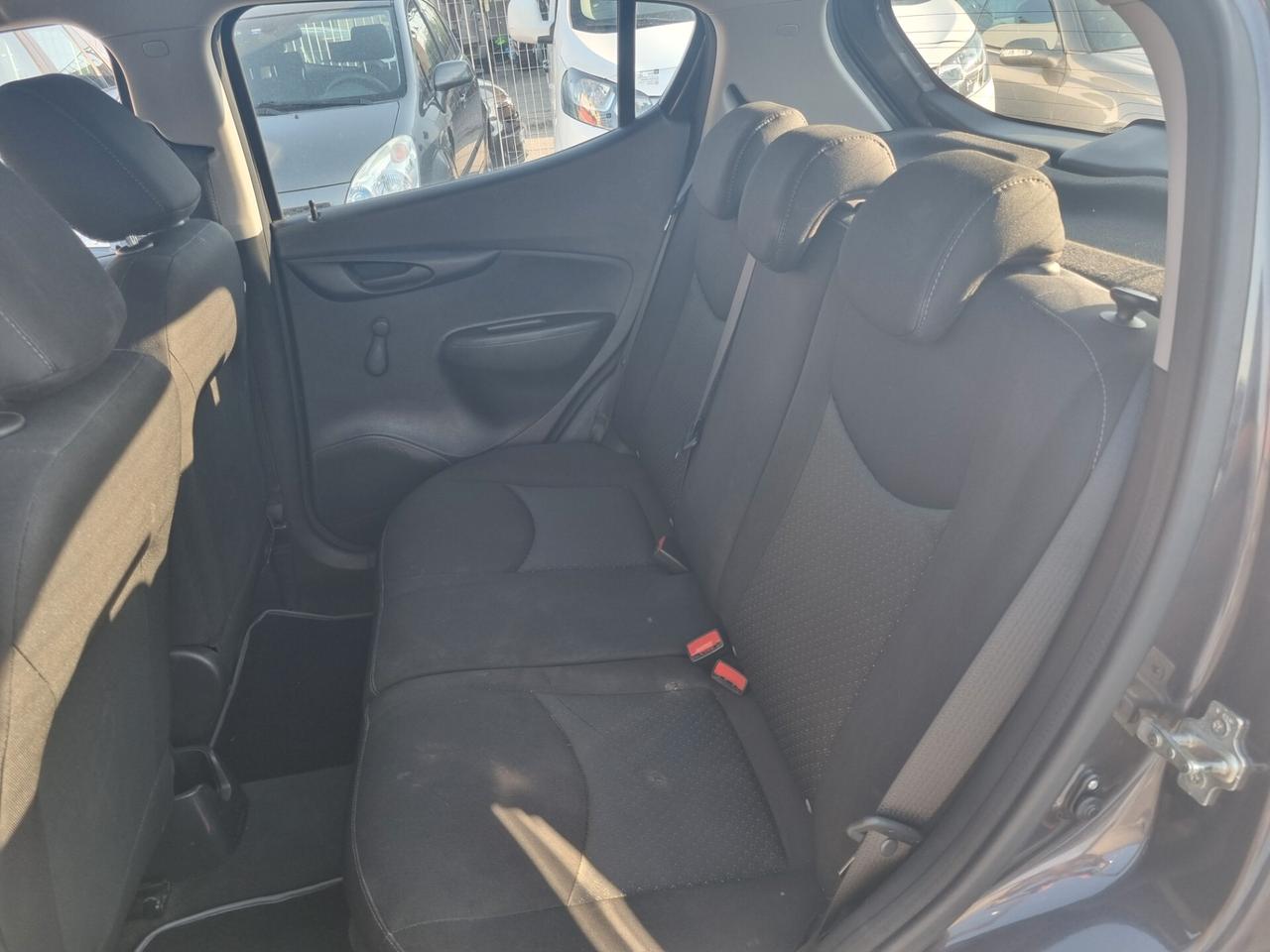 Opel Karl 1.0 75 CV aut. N-Joy