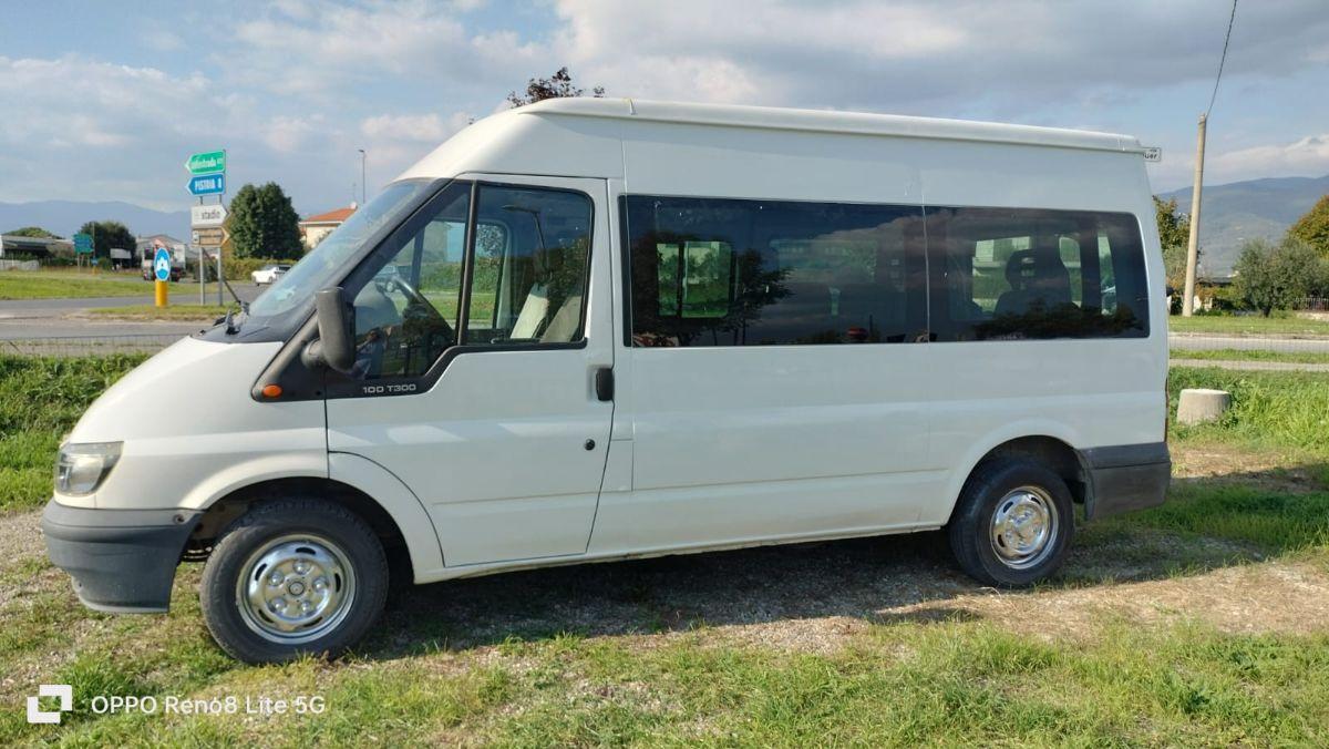 FORD - Transit; TRASPORTO DISABILI