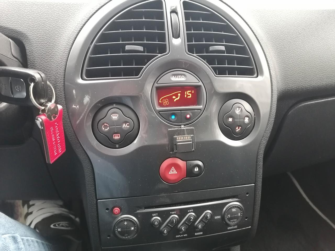 Renault Modus Grand 1.2 benz *110.000km* 2011