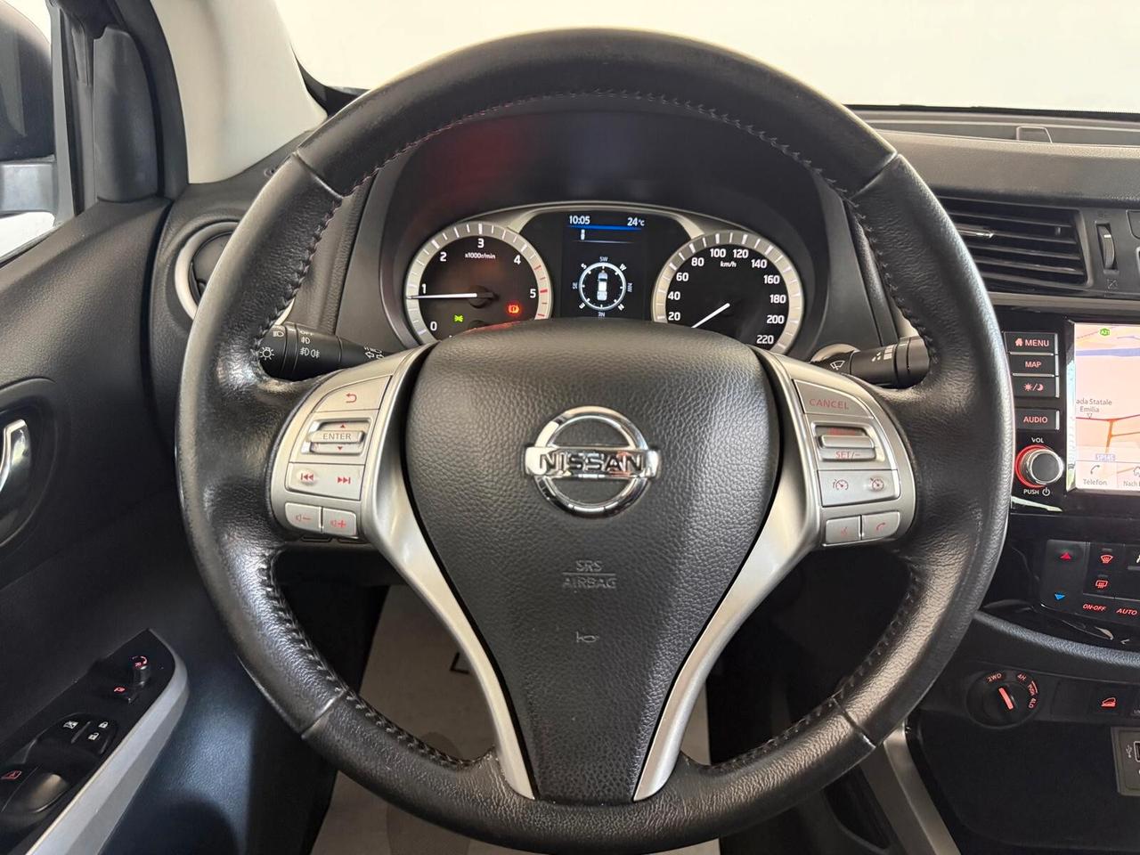Nissan Navara N-GUARD 2.3 dci AT7 190 cv TETTO APRIBILE