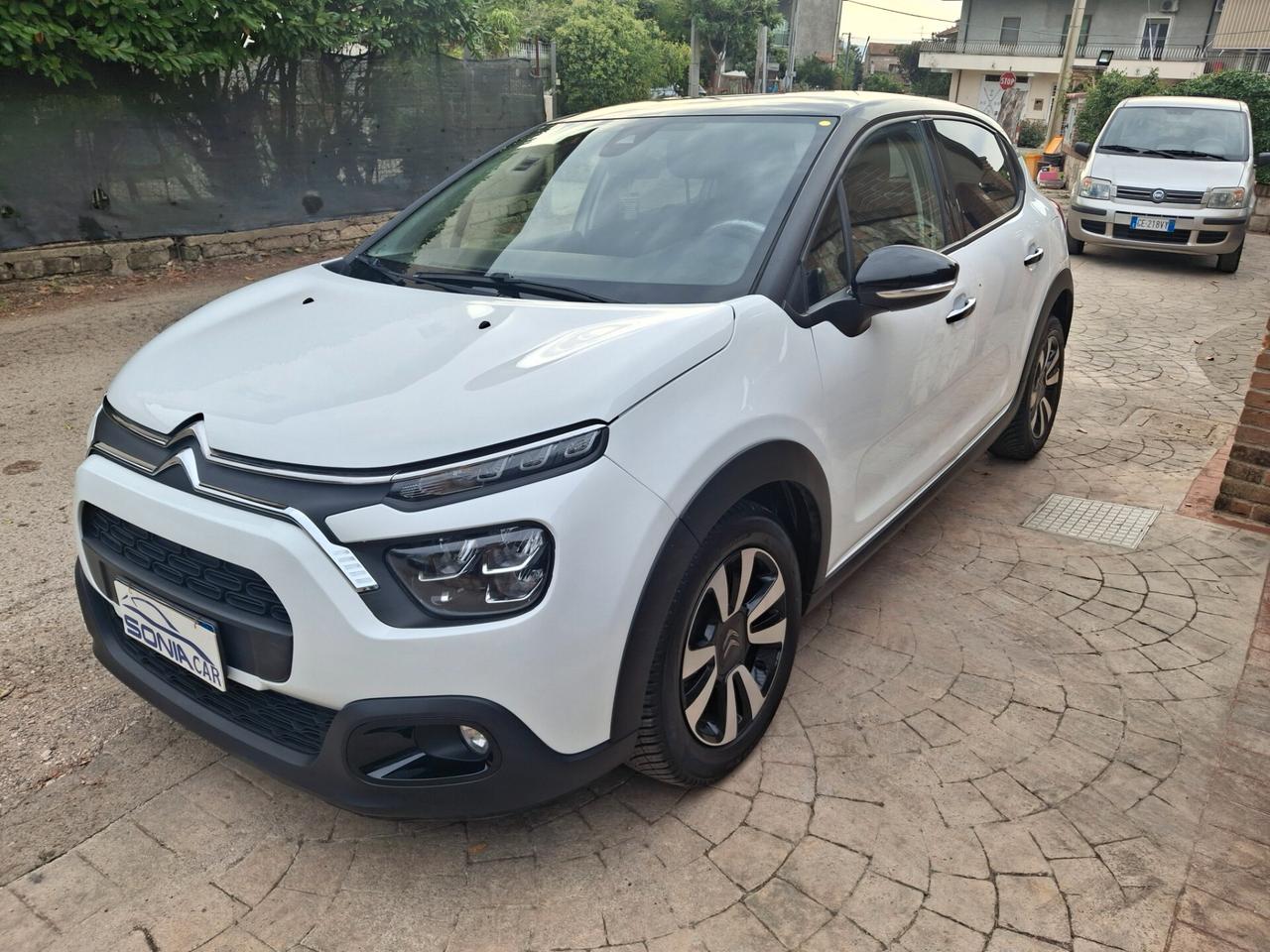 Citroen C3 PureTech 110 S&S EAT6 Elle automatica