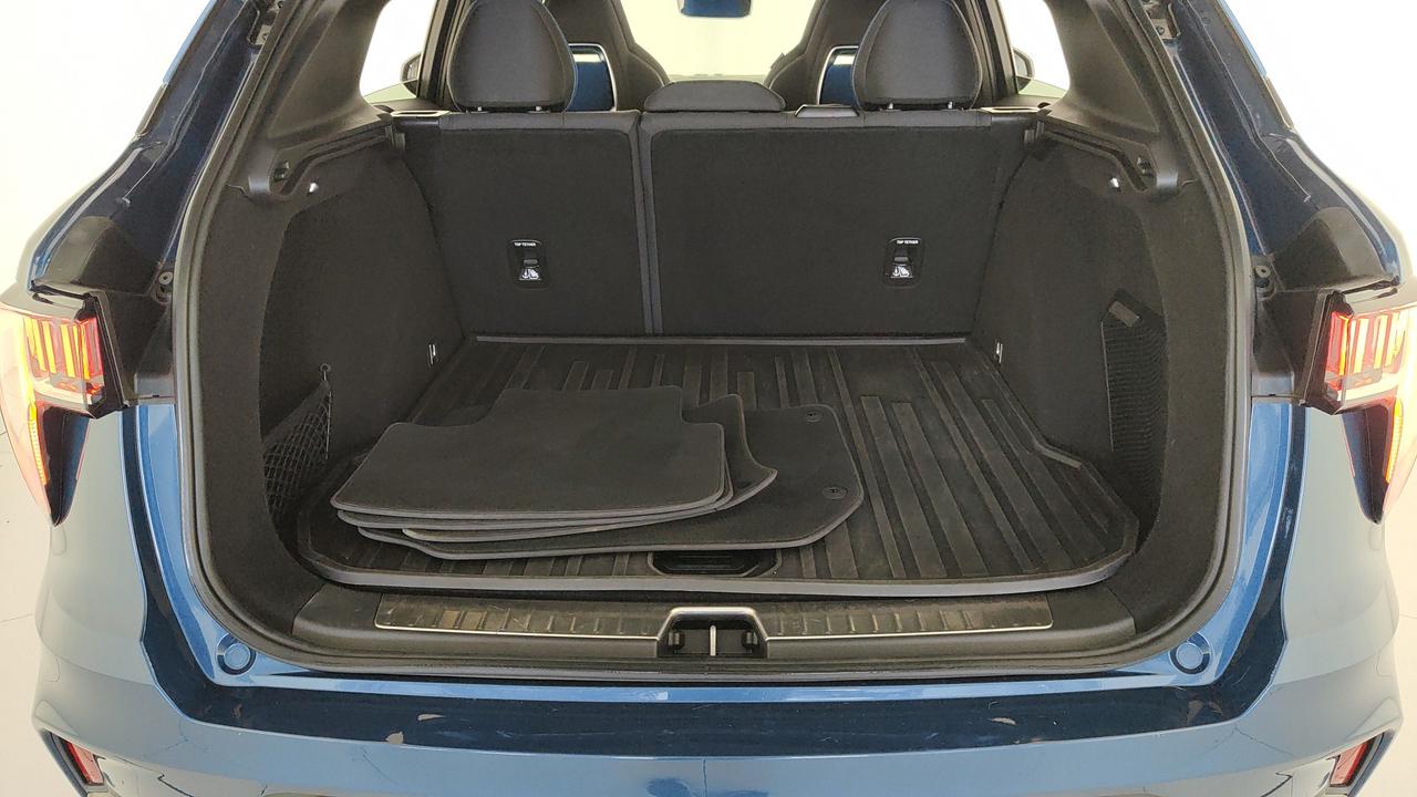 LYNK & CO 01 1.5 td phev auto