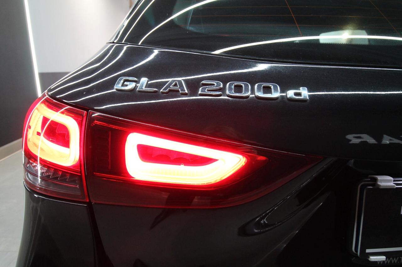 MERCEDES GLA 200 D AUT. SPORT PLUS
