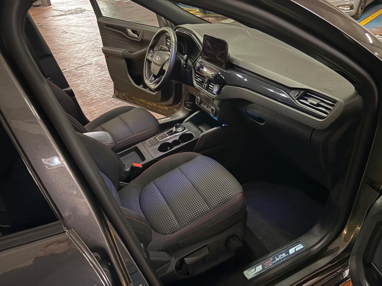 Ford Kuga 2.5 Plug In Hybrid 225 CV CVT 2WD ST-Line
