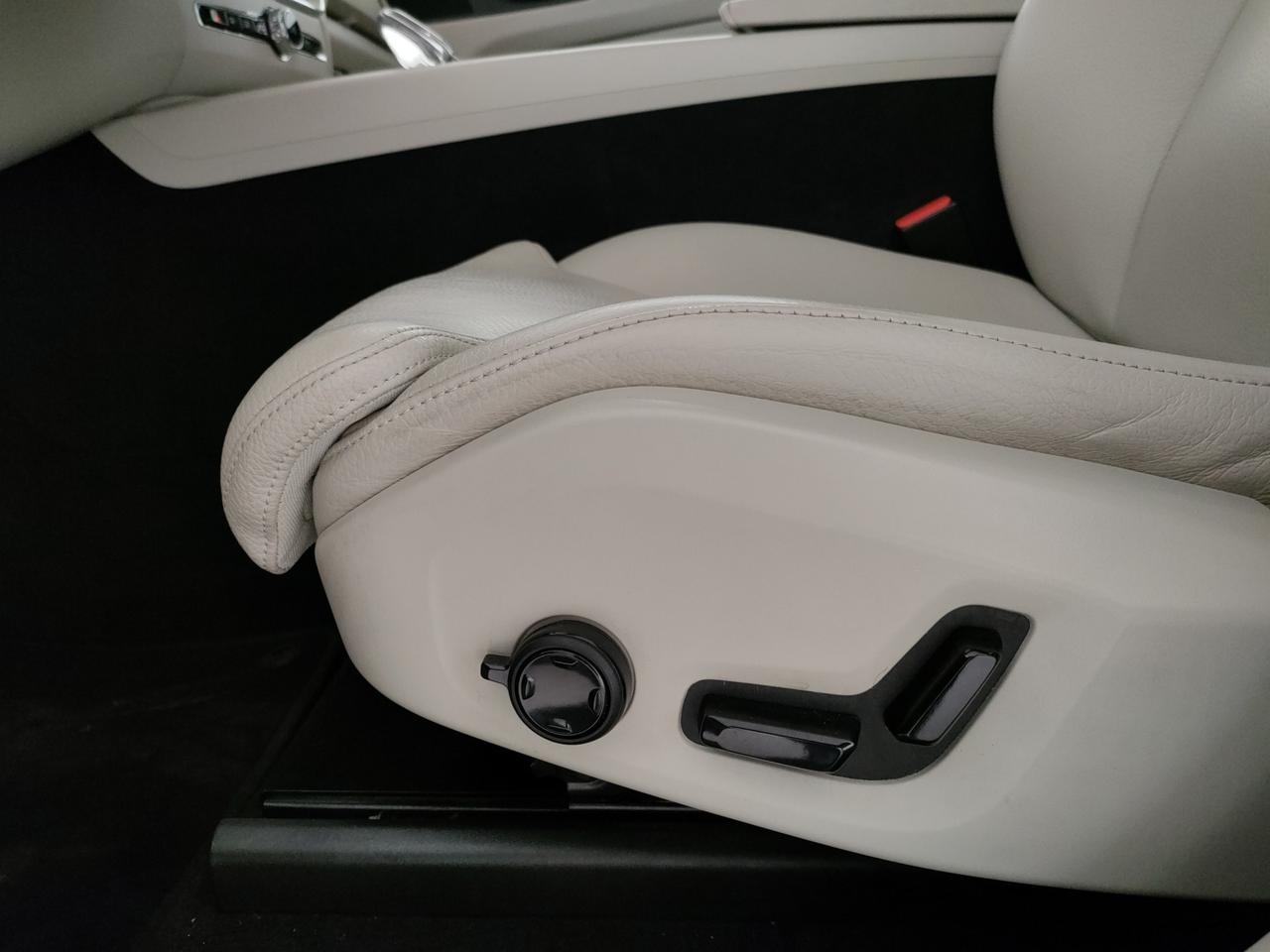 Volvo XC60 2.0 b5 Inscription awd