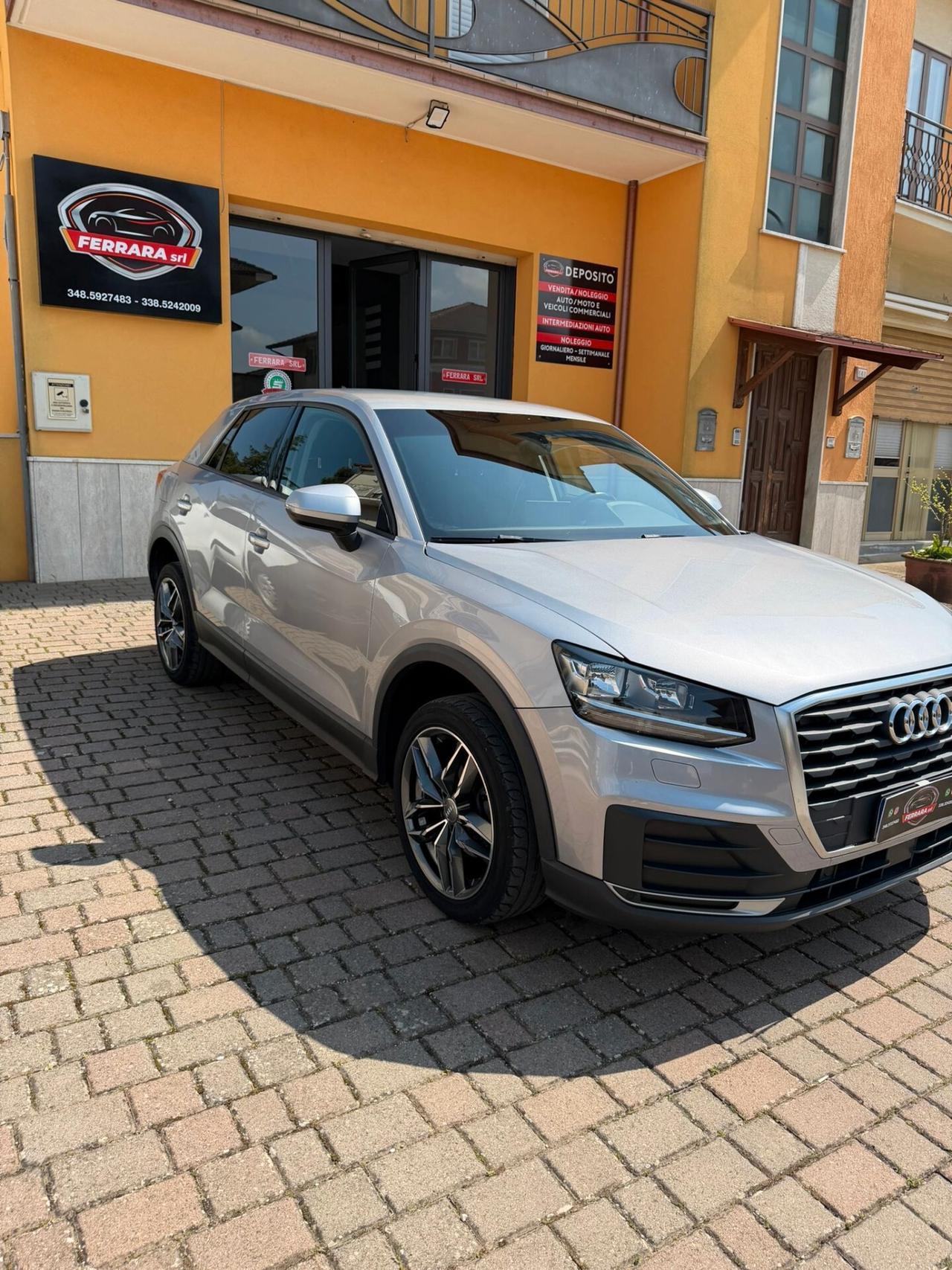 Audi Q2 30 TDI S tronic Identity Black