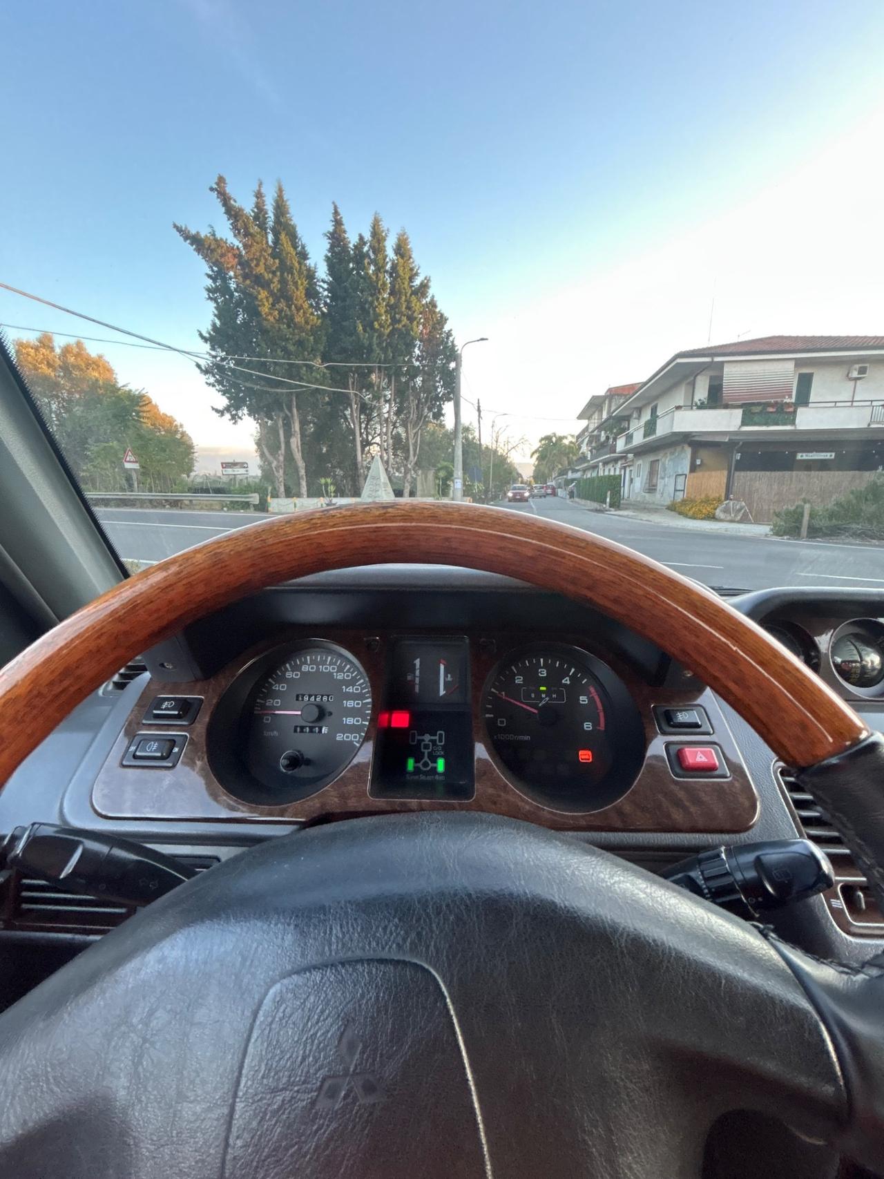 Mitsubishi Pajero 2.8 TDI Metal-top S.S. GLS