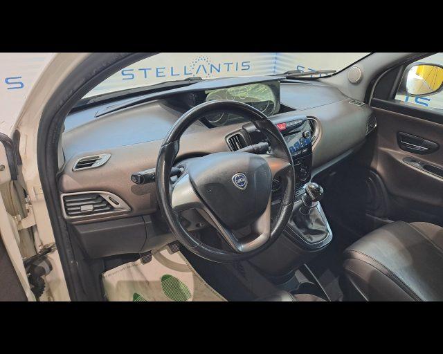 LANCIA Ypsilon 1.2 Platinum s&s 69cv